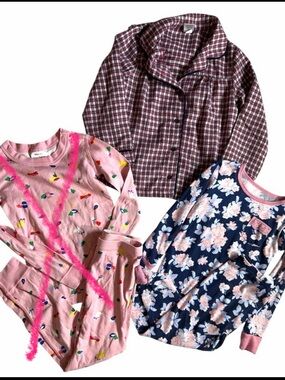 , Laura Ashley & gap Pajamas  4/5